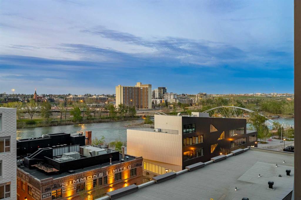Picture for 810, 550 Riverfront Avenue SE