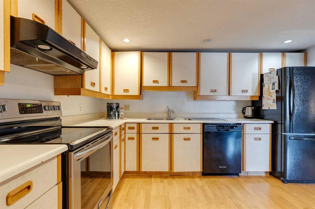 Picture for 401, 1731 9A Street SW