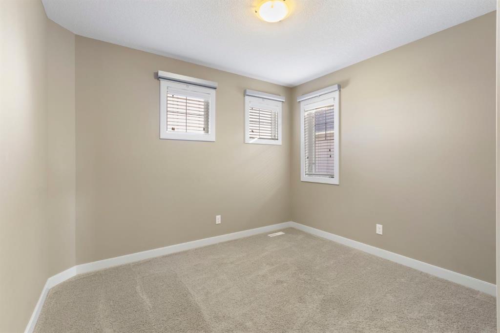 Picture for 328 Silverado Plains Circle SW https://www.cirrealty.ca/reb/creb/34/A2266534_26.jpg
