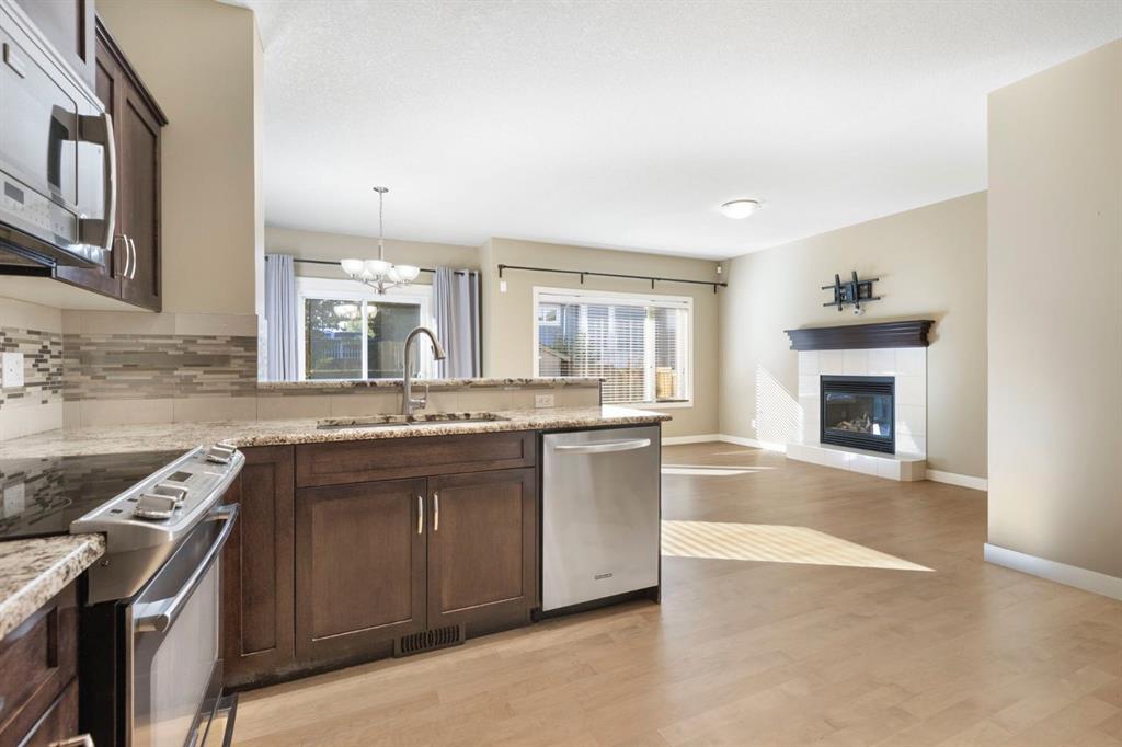 Picture for 328 Silverado Plains Circle SW https://www.cirrealty.ca/reb/creb/34/A2266534_8.jpg