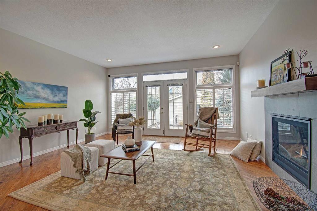 Picture for 923 5 Street NW