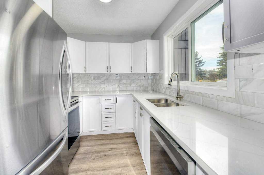 Picture for 802, 5340 17 Avenue SW