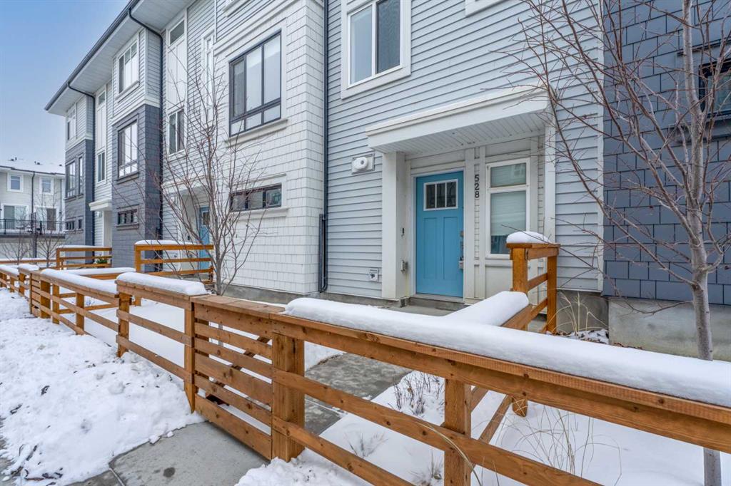 Picture for 528, 857 BELMONT Drive SW