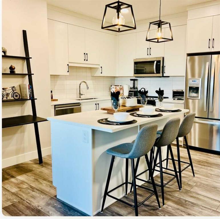 Picture for 110, 8355 19 Avenue SW