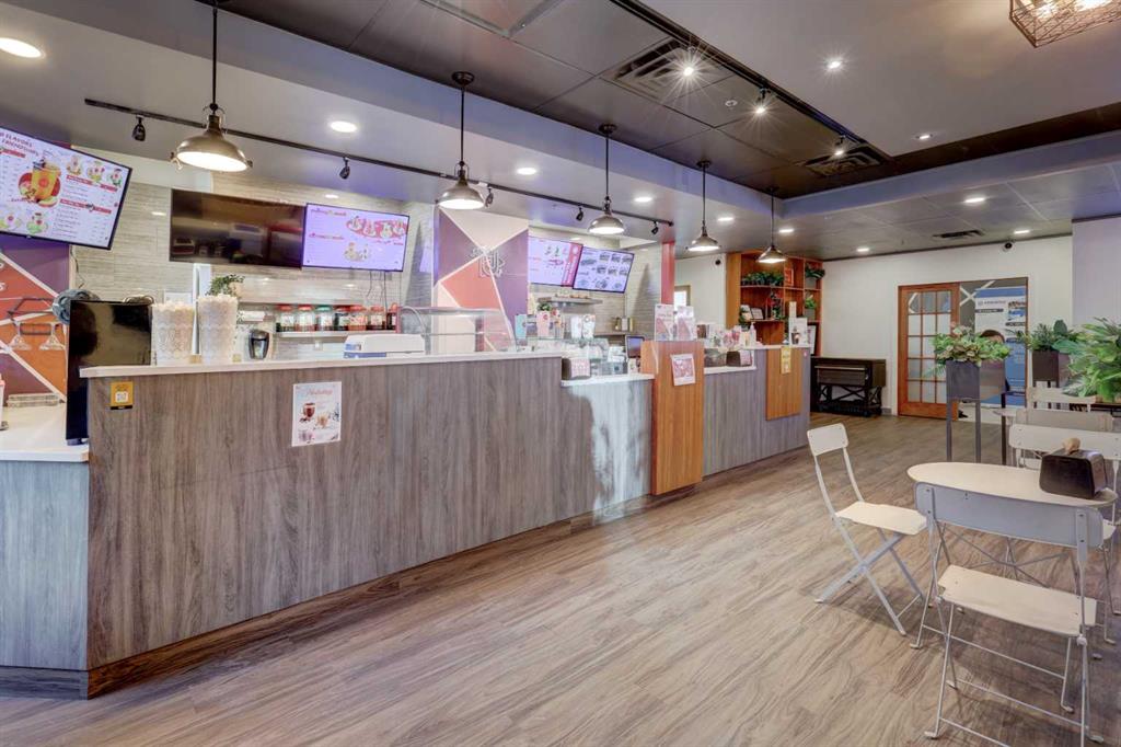 Picture for 101, 128 2 Avenue SE