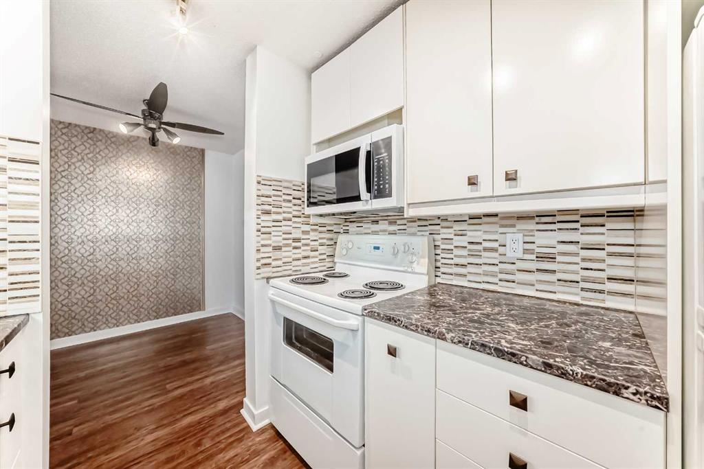 Picture for 208, 20 Dover Point SE