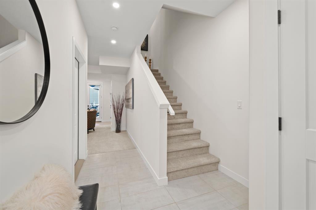 Picture for 104 Crestridge Common SW