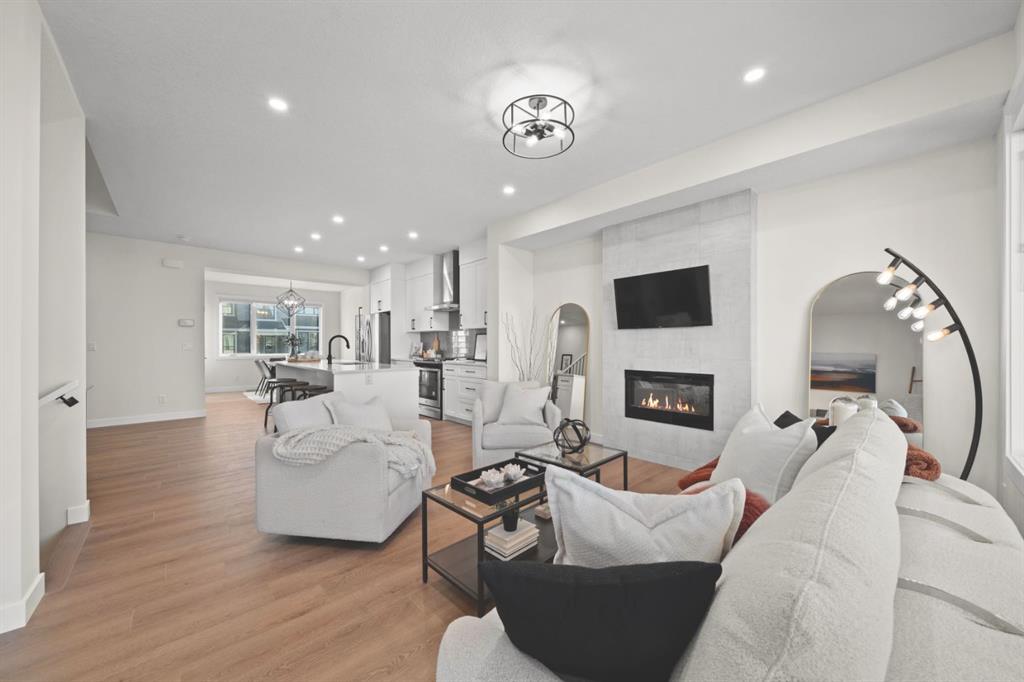 Picture for 104 Crestridge Common SW