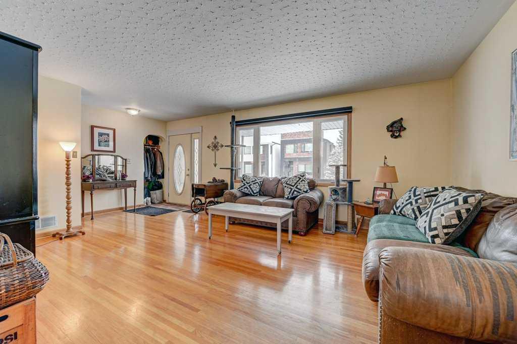 Picture for 1455 Russell Road NE