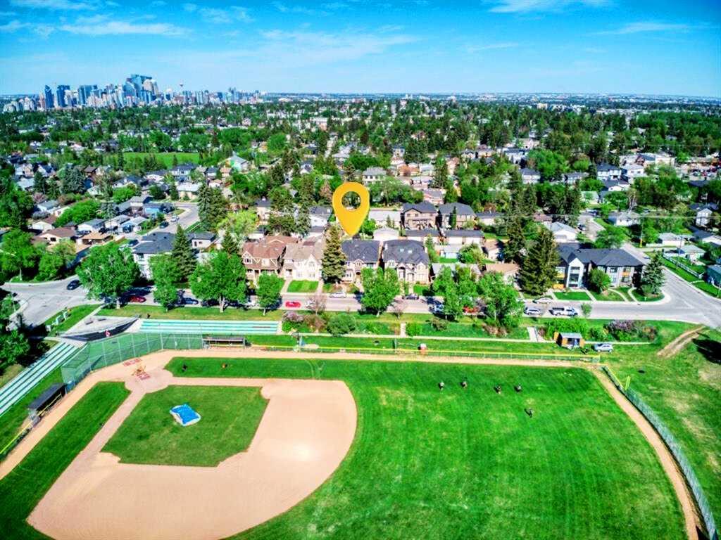 Picture for 3018 30 Street SW