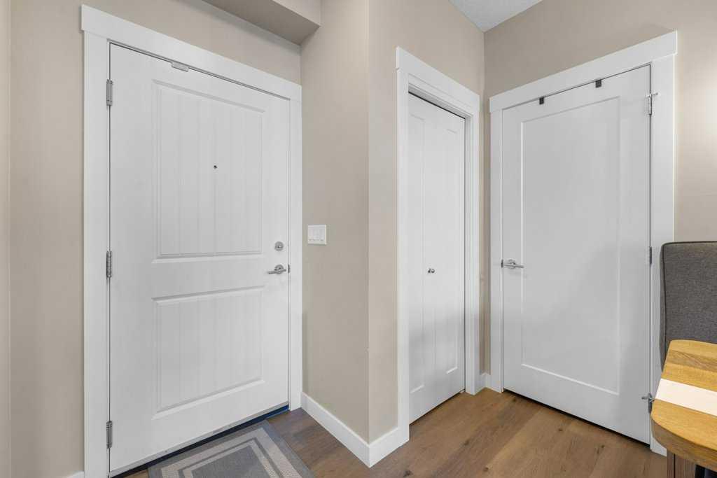 Picture for 108, 100 Auburn Meadows Common SE