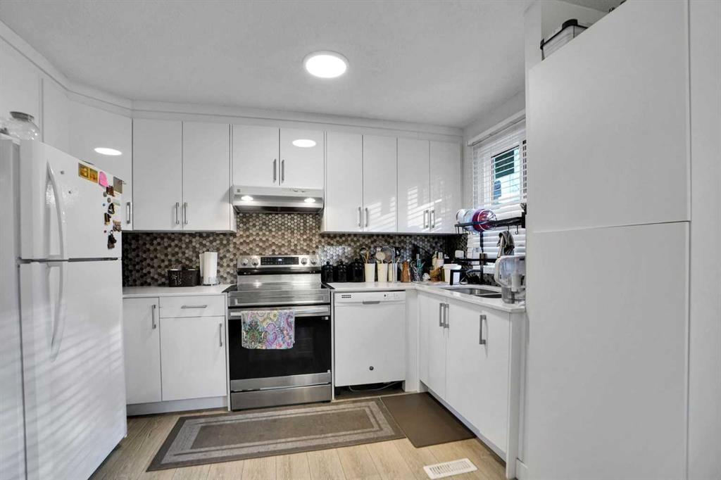 Picture for 77, 2319 56 Street NE