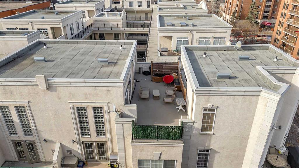 Picture for 416, 527 15 Avenue SW