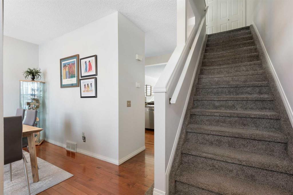 Picture for 25 Promenade Way SE