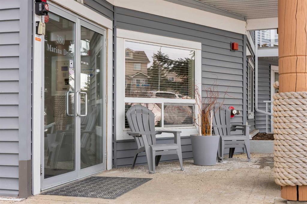 Picture for 110, 380 Marina Drive 