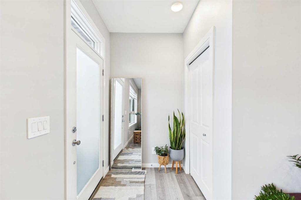 Picture for 41 Heirloom Crescent SE