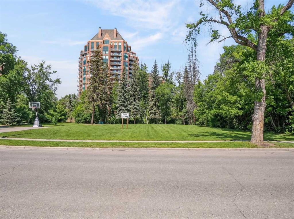 Picture for 220 Roxboro Road SW