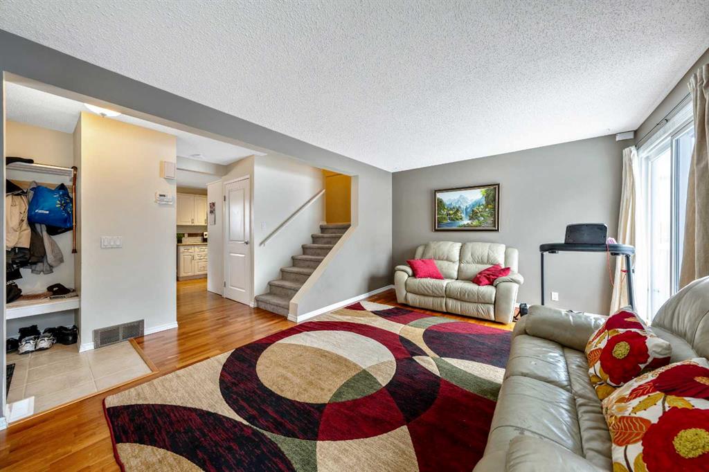 Picture for 60, 115 Bergen Road NW