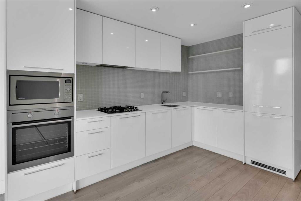 Picture for 701, 901 10 Avenue SW