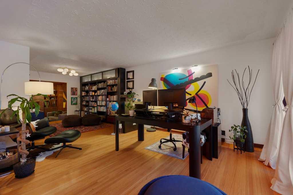 Picture for 4111 15 Street SW