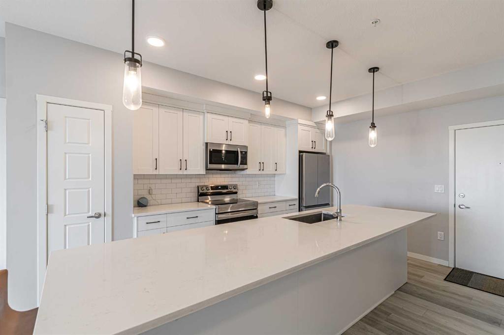 Picture for 203, 360 Harvest Hills Way NE