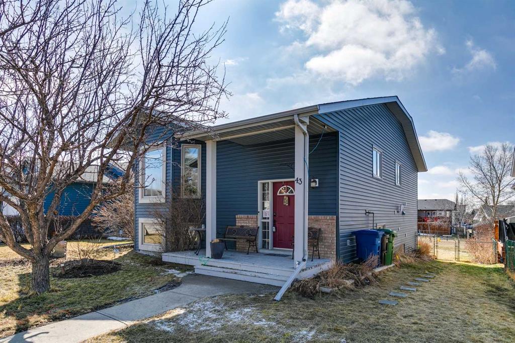 Picture for 43 Elizabeth Way SE