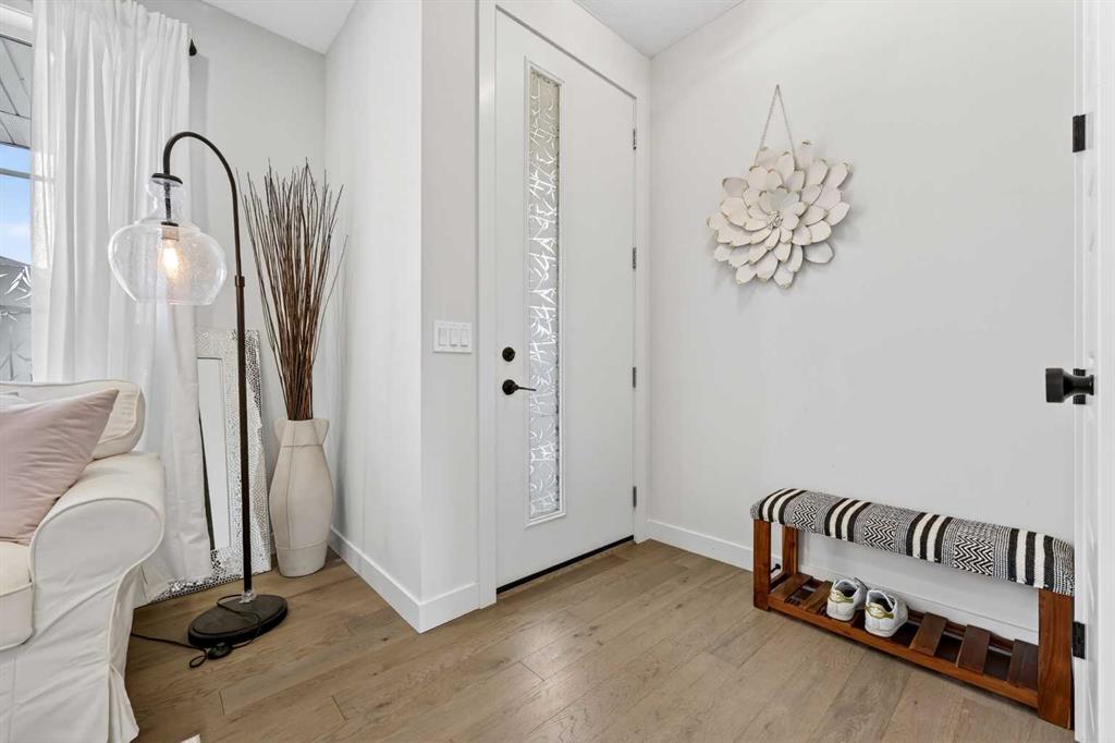 Picture for 921 Cobblemore Common SW