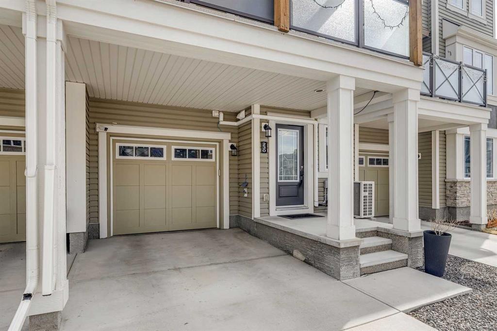 Picture for 230 Hillcrest Gardens SW