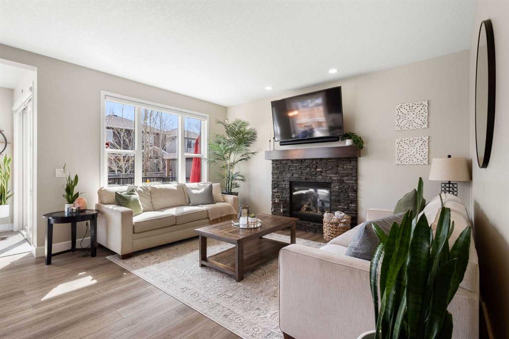 Picture for 18 Auburn Springs Close SE