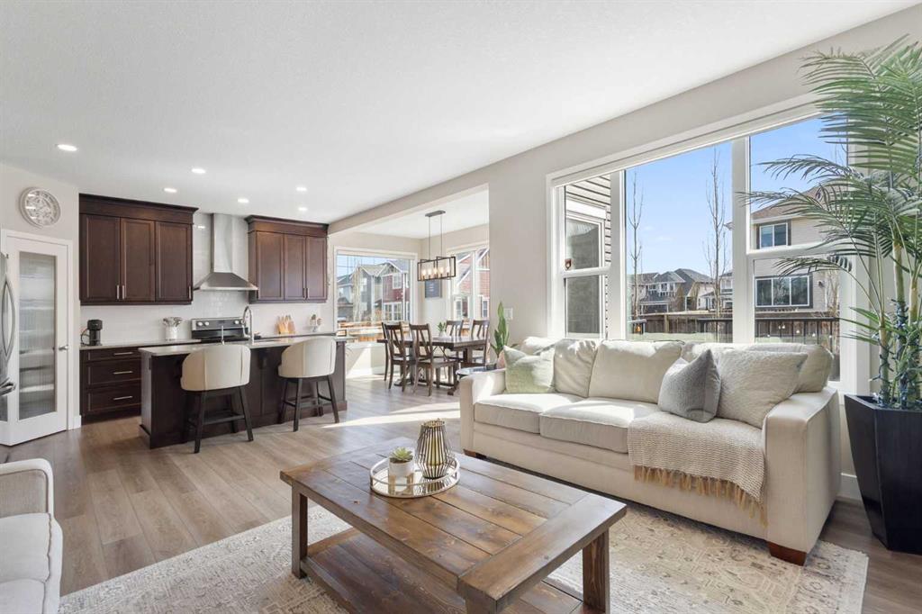 Picture for 18 Auburn Springs Close SE