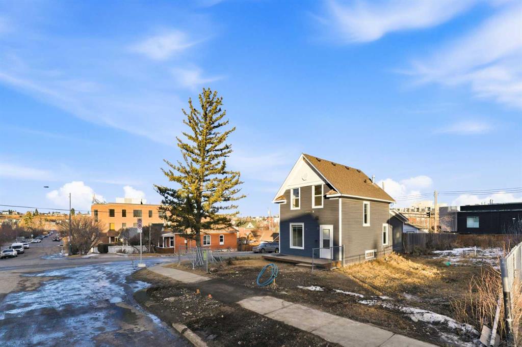 Picture for 68 7 Street NE