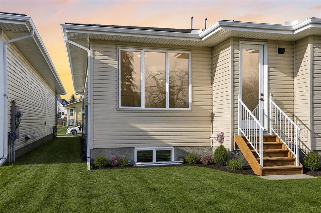 Picture for 121 5 Avenue SE