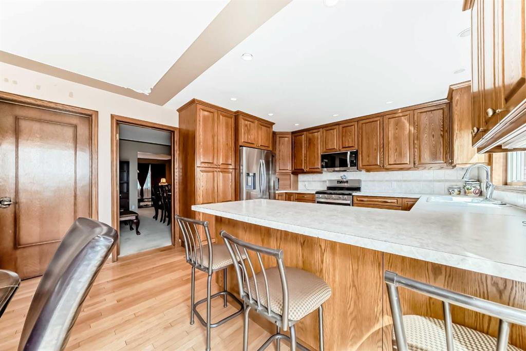 Picture for 71 Edenwold Place NW
