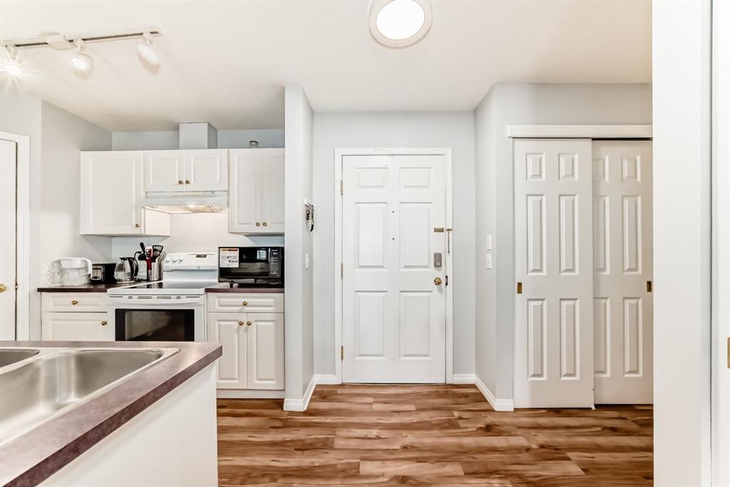 Picture for 415, 290 Shawville Way SE