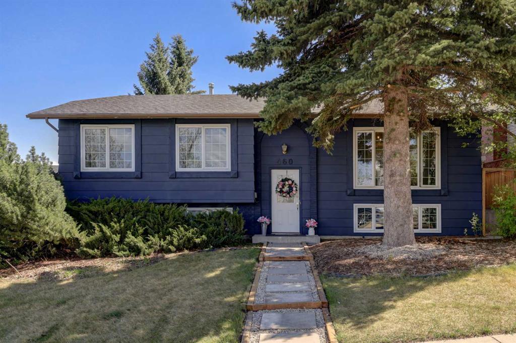 Picture for 460 Parkridge Crescent SE