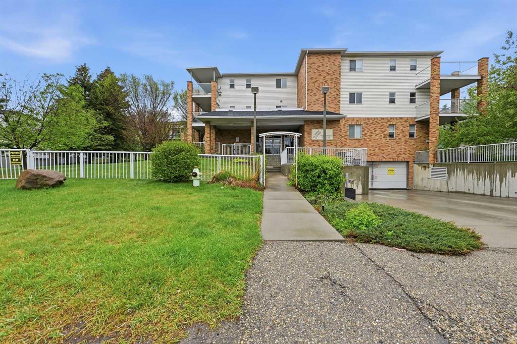 Picture for 439, 165 Manora Place NE