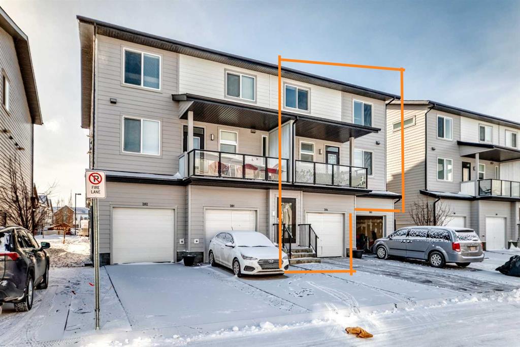 Picture for 204, 135 Redstone Walk NE