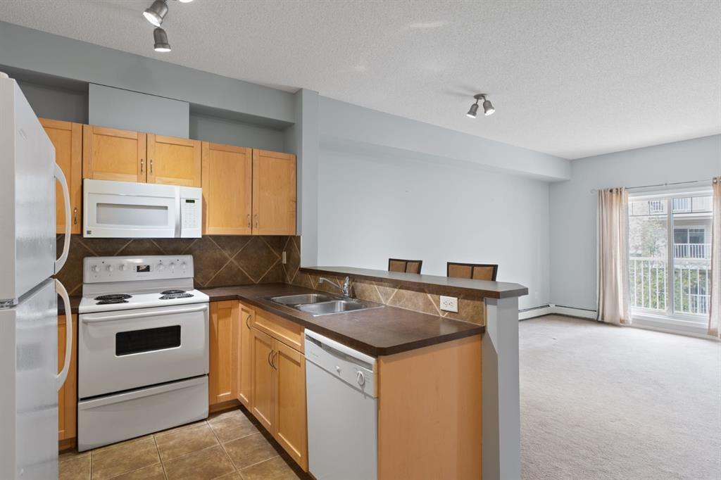 Picture for 5310, 70 Panamount Drive NW