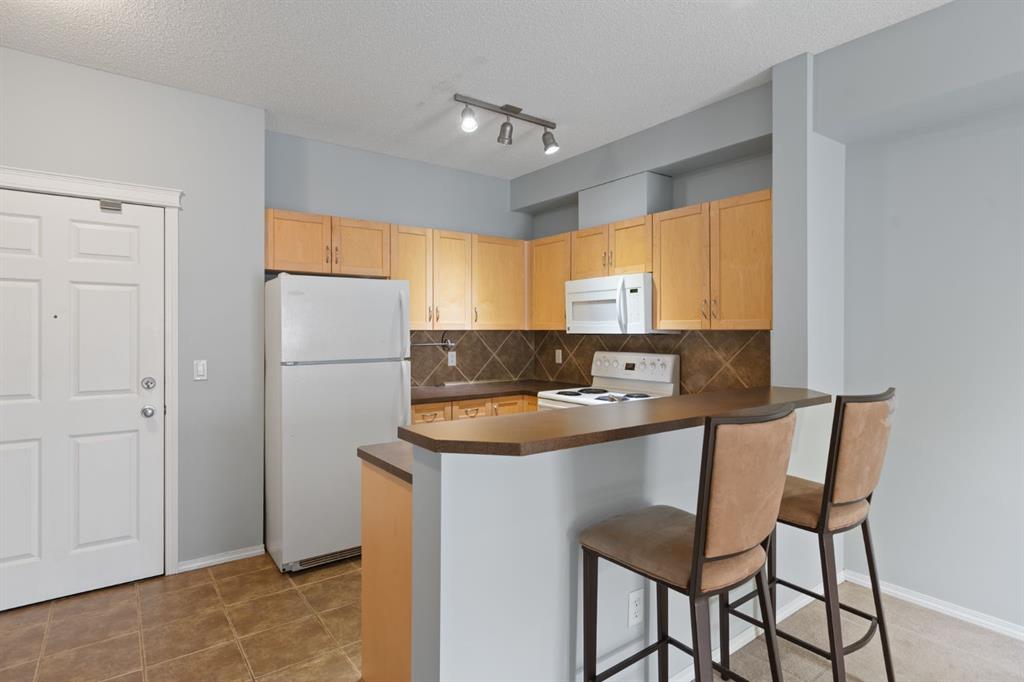 Picture for 5310, 70 Panamount Drive NW