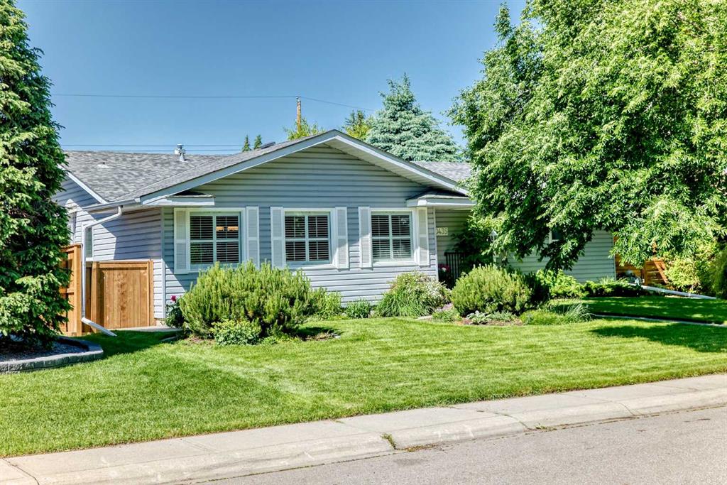 Picture for 10435 Mapleridge Crescent SE