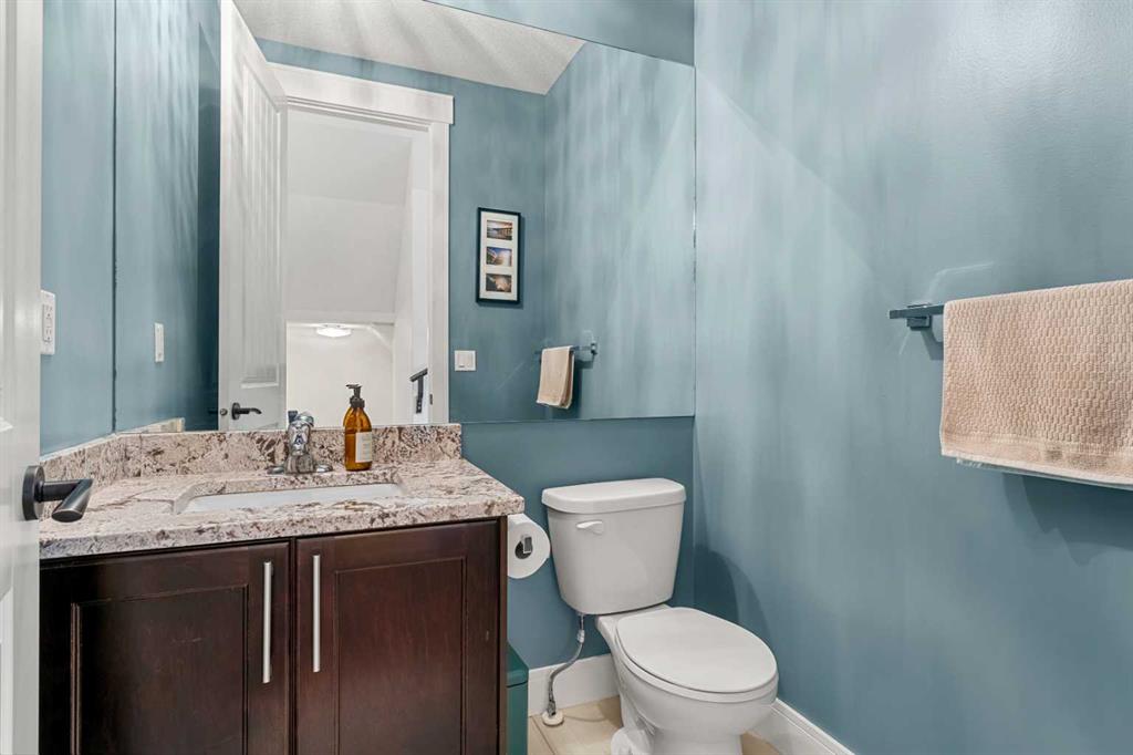 Picture for 4530 20 Avenue NW https://www.cirrealty.ca/reb/creb/35/A2264835_14.jpg
