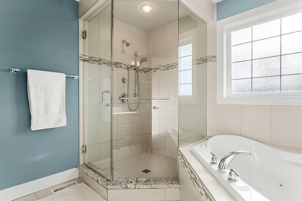 Picture for 4530 20 Avenue NW https://www.cirrealty.ca/reb/creb/35/A2264835_20.jpg