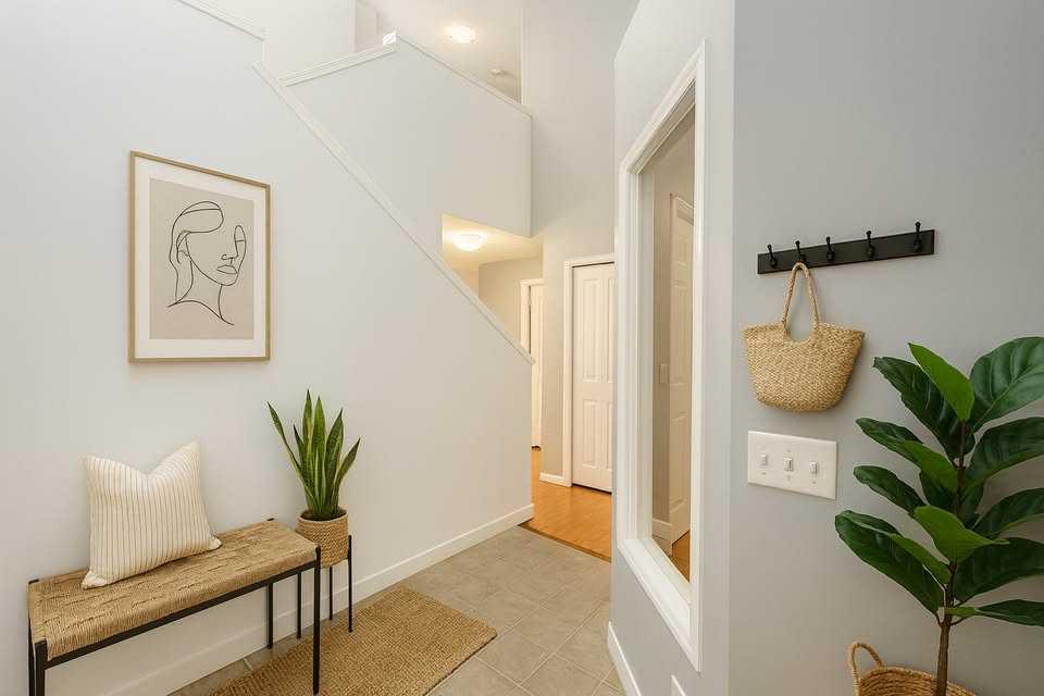 Picture for 262 Luxstone Road SW