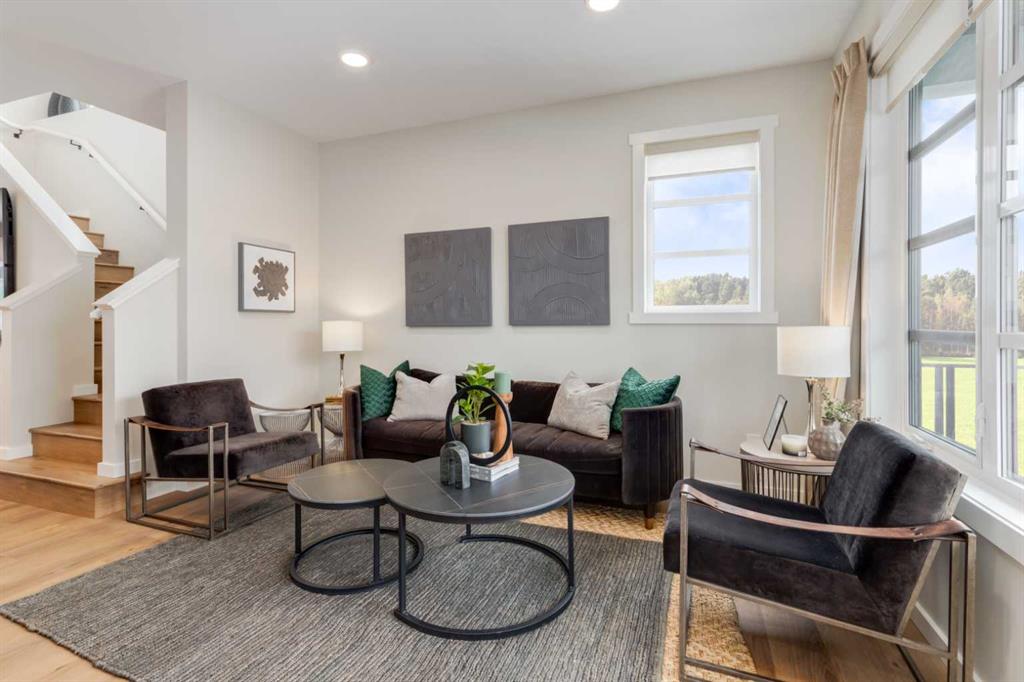 Picture for 617 Savanna Drive NE