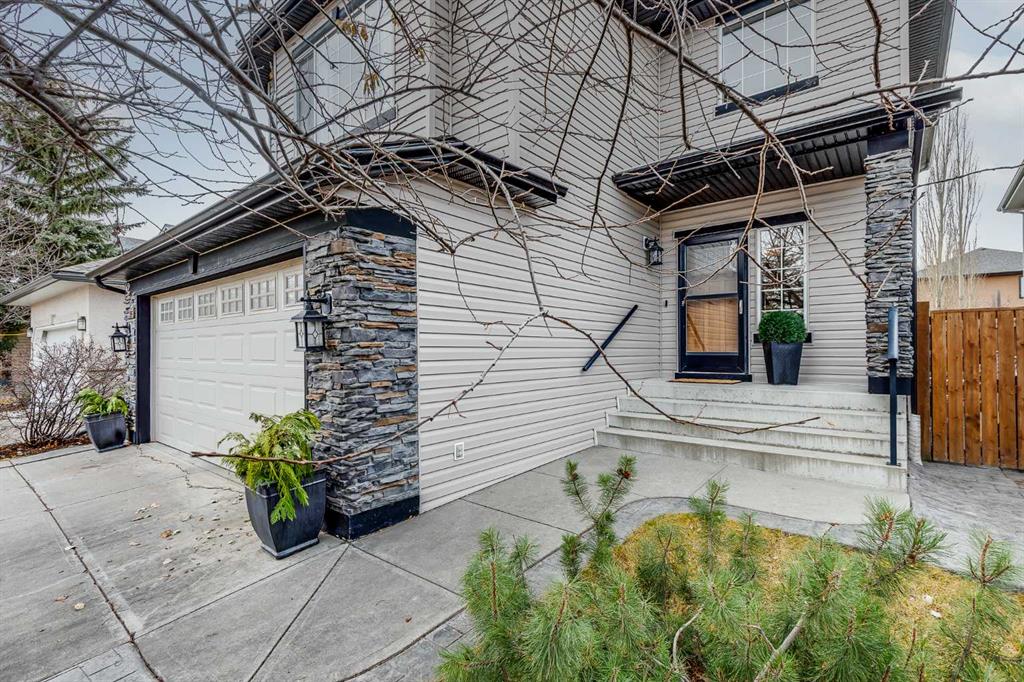 Picture for 42 Panorama Hills Road NW