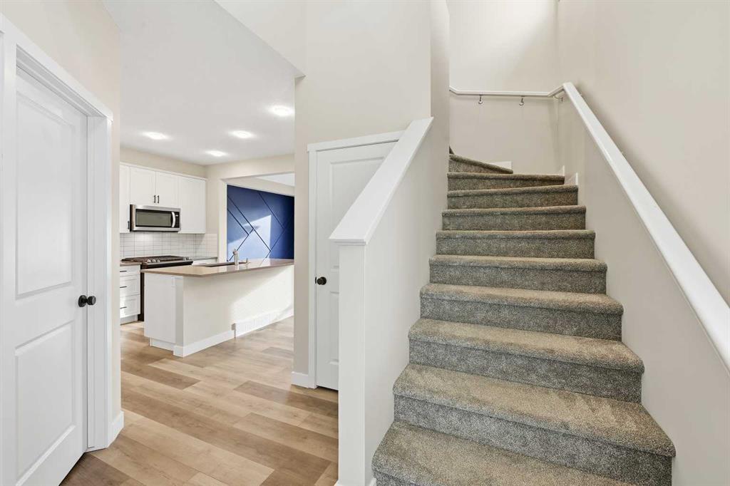 Picture for 135 Walcrest Way SE