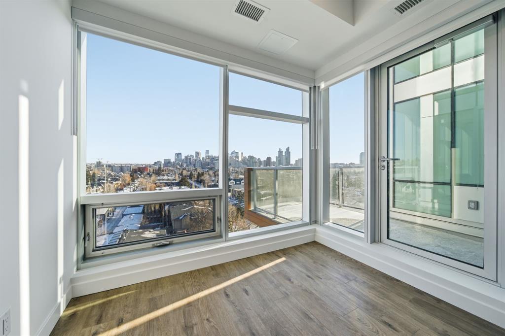 Picture for 740, 110 18A Street NW