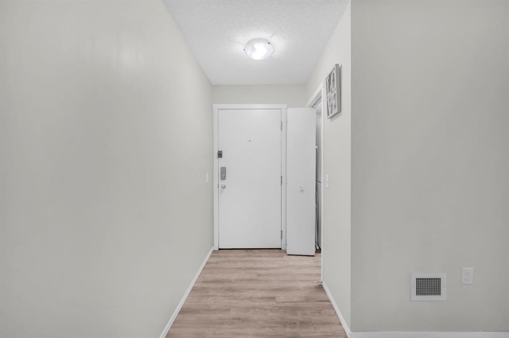 Picture for 3502, 4641 128 Avenue NE