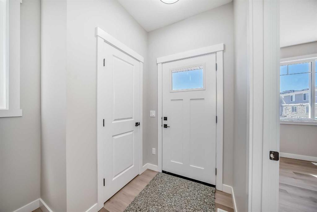 Picture for 112 Belvedere Park SE