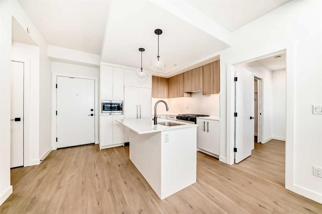 Picture for 817, 8375 Broadcast Avenue SW